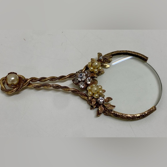 Antique Ornate Victorian Style Mother of Pearl Faux Diamond Loupe Magnifier - Picture 6 of 11